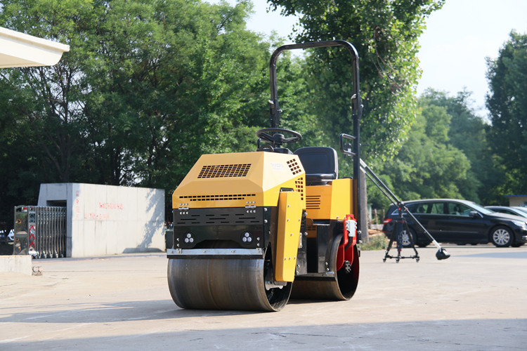 “明星款”小型壓路機(jī)，讓大家的選擇不再“迷路”！